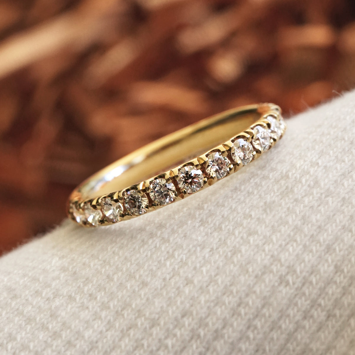 Medio cintillo grifas 13 diamantes 0.52ct