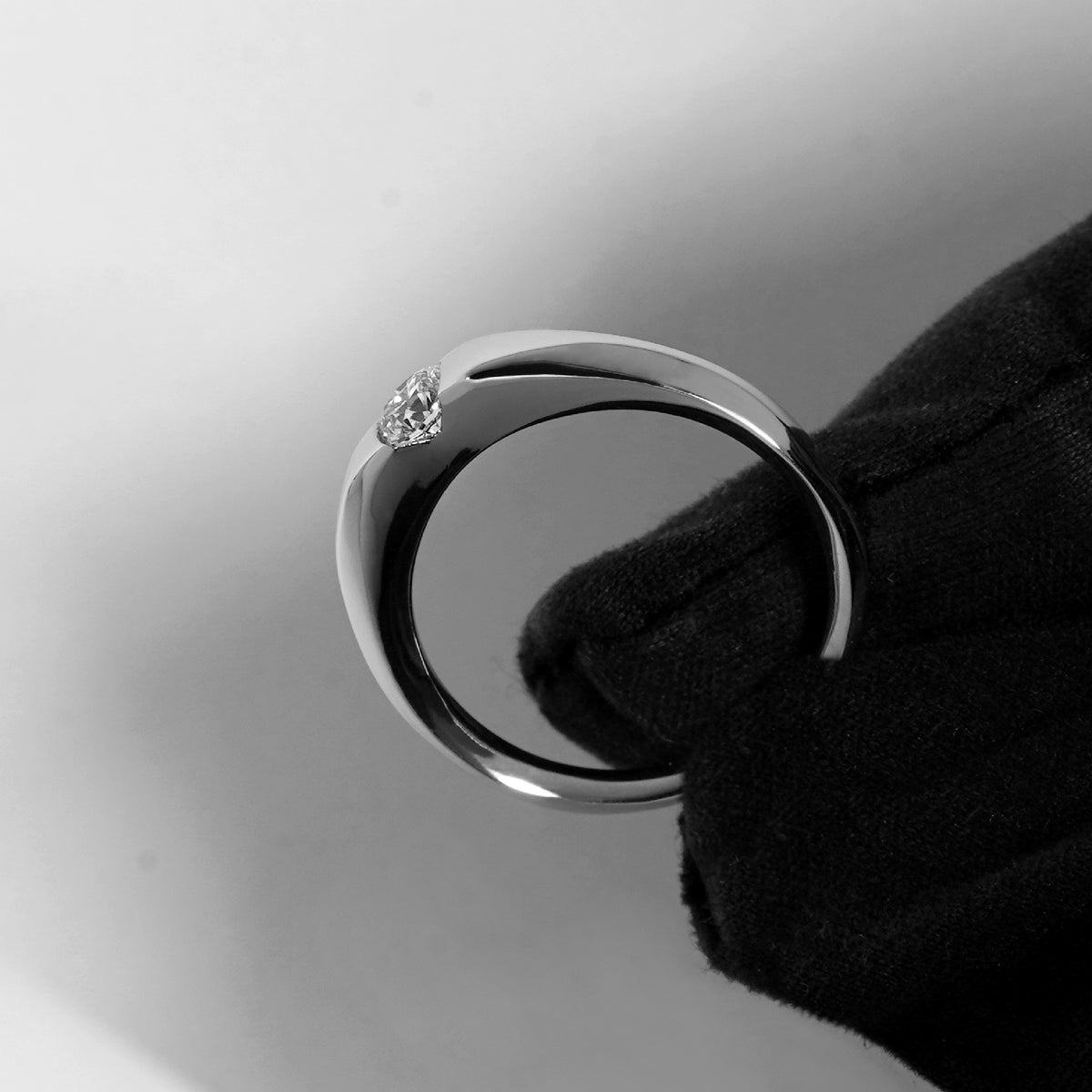 Solitario 0.26ct engaste único