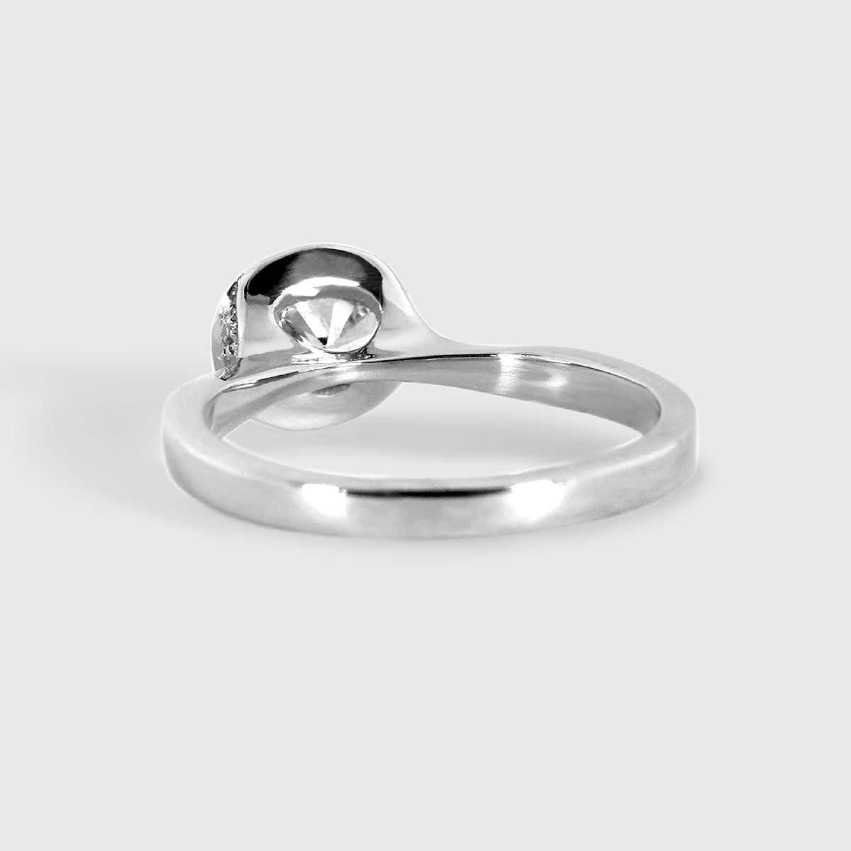 Anillo diamante oval