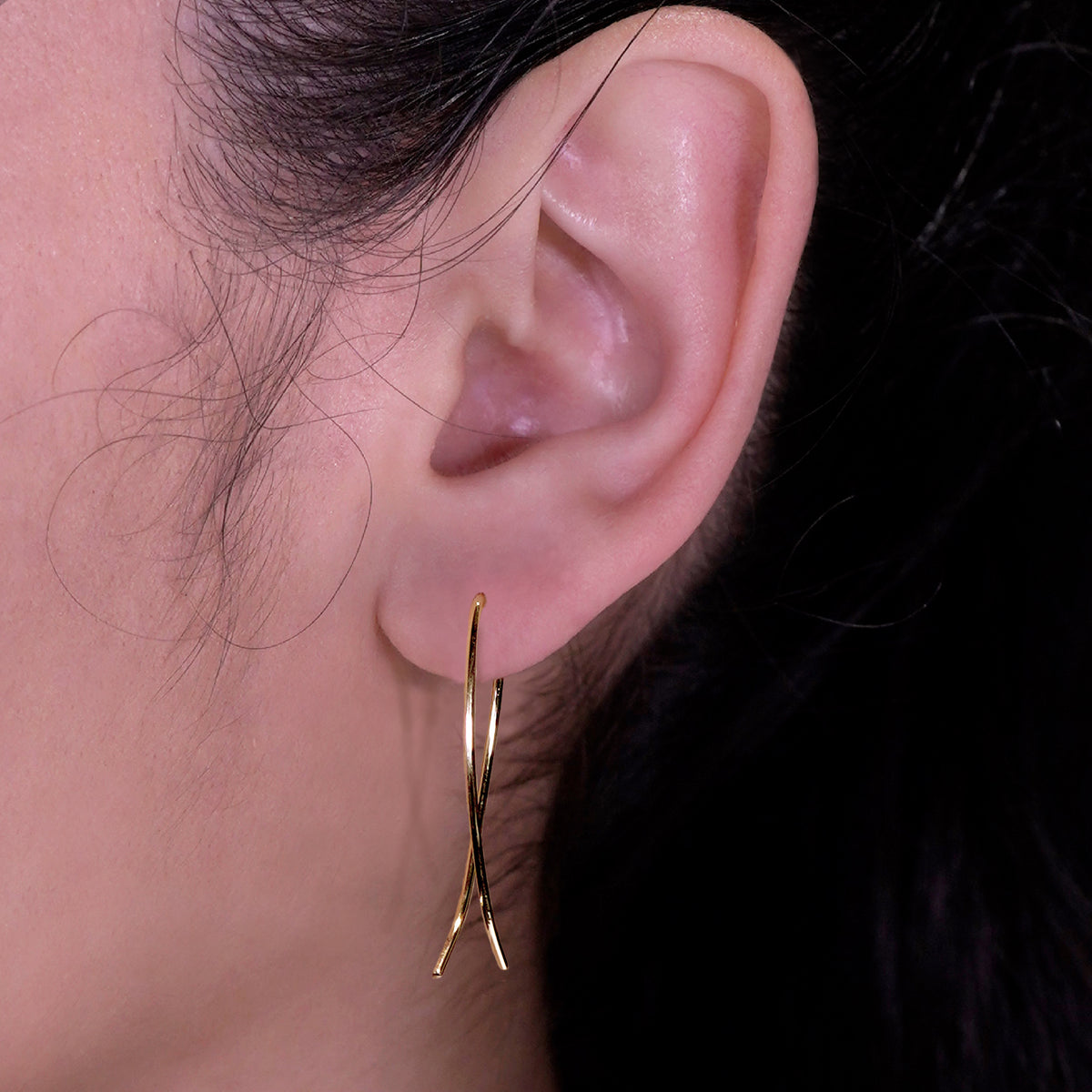 Aros colgantes hilo curvo platino
