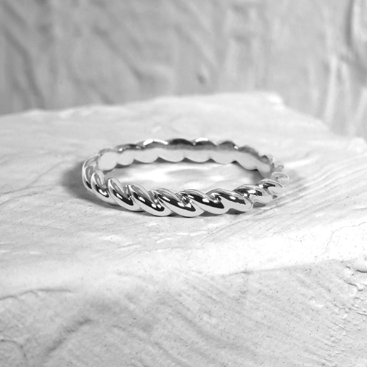 Anillo trenzado oro amarillo