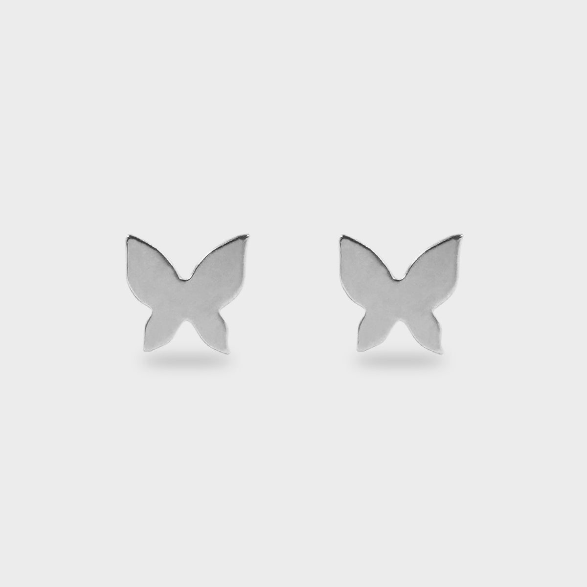 Mariposas puntiagudas pequeñas